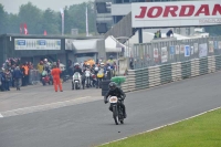 Mallory-park-Leicestershire;Mallory-park-photographs;Motorcycle-action-photographs;classic-bikes;event-digital-images;eventdigitalimages;mallory-park;no-limits-trackday;peter-wileman-photography;vintage-bikes;vintage-motorcycles;vmcc-festival-1000-bikes