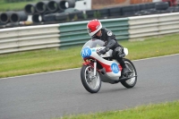 Mallory-park-Leicestershire;Mallory-park-photographs;Motorcycle-action-photographs;classic-bikes;event-digital-images;eventdigitalimages;mallory-park;no-limits-trackday;peter-wileman-photography;vintage-bikes;vintage-motorcycles;vmcc-festival-1000-bikes