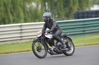 Mallory-park-Leicestershire;Mallory-park-photographs;Motorcycle-action-photographs;classic-bikes;event-digital-images;eventdigitalimages;mallory-park;no-limits-trackday;peter-wileman-photography;vintage-bikes;vintage-motorcycles;vmcc-festival-1000-bikes