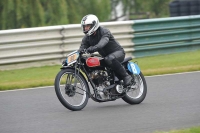 Mallory-park-Leicestershire;Mallory-park-photographs;Motorcycle-action-photographs;classic-bikes;event-digital-images;eventdigitalimages;mallory-park;no-limits-trackday;peter-wileman-photography;vintage-bikes;vintage-motorcycles;vmcc-festival-1000-bikes