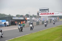 Mallory-park-Leicestershire;Mallory-park-photographs;Motorcycle-action-photographs;classic-bikes;event-digital-images;eventdigitalimages;mallory-park;no-limits-trackday;peter-wileman-photography;vintage-bikes;vintage-motorcycles;vmcc-festival-1000-bikes