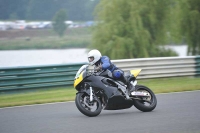 Mallory-park-Leicestershire;Mallory-park-photographs;Motorcycle-action-photographs;classic-bikes;event-digital-images;eventdigitalimages;mallory-park;no-limits-trackday;peter-wileman-photography;vintage-bikes;vintage-motorcycles;vmcc-festival-1000-bikes