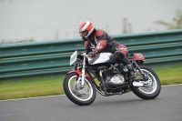 Mallory-park-Leicestershire;Mallory-park-photographs;Motorcycle-action-photographs;classic-bikes;event-digital-images;eventdigitalimages;mallory-park;no-limits-trackday;peter-wileman-photography;vintage-bikes;vintage-motorcycles;vmcc-festival-1000-bikes