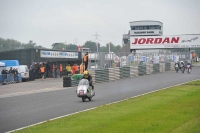 Mallory-park-Leicestershire;Mallory-park-photographs;Motorcycle-action-photographs;classic-bikes;event-digital-images;eventdigitalimages;mallory-park;no-limits-trackday;peter-wileman-photography;vintage-bikes;vintage-motorcycles;vmcc-festival-1000-bikes