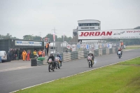 Mallory-park-Leicestershire;Mallory-park-photographs;Motorcycle-action-photographs;classic-bikes;event-digital-images;eventdigitalimages;mallory-park;no-limits-trackday;peter-wileman-photography;vintage-bikes;vintage-motorcycles;vmcc-festival-1000-bikes