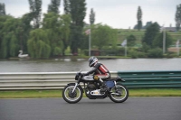 Mallory-park-Leicestershire;Mallory-park-photographs;Motorcycle-action-photographs;classic-bikes;event-digital-images;eventdigitalimages;mallory-park;no-limits-trackday;peter-wileman-photography;vintage-bikes;vintage-motorcycles;vmcc-festival-1000-bikes