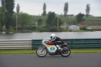 Mallory-park-Leicestershire;Mallory-park-photographs;Motorcycle-action-photographs;classic-bikes;event-digital-images;eventdigitalimages;mallory-park;no-limits-trackday;peter-wileman-photography;vintage-bikes;vintage-motorcycles;vmcc-festival-1000-bikes