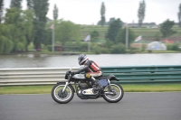 Mallory-park-Leicestershire;Mallory-park-photographs;Motorcycle-action-photographs;classic-bikes;event-digital-images;eventdigitalimages;mallory-park;no-limits-trackday;peter-wileman-photography;vintage-bikes;vintage-motorcycles;vmcc-festival-1000-bikes