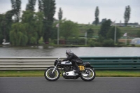 Mallory-park-Leicestershire;Mallory-park-photographs;Motorcycle-action-photographs;classic-bikes;event-digital-images;eventdigitalimages;mallory-park;no-limits-trackday;peter-wileman-photography;vintage-bikes;vintage-motorcycles;vmcc-festival-1000-bikes