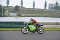 Mallory-park-Leicestershire;Mallory-park-photographs;Motorcycle-action-photographs;classic-bikes;event-digital-images;eventdigitalimages;mallory-park;no-limits-trackday;peter-wileman-photography;vintage-bikes;vintage-motorcycles;vmcc-festival-1000-bikes