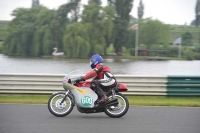 Mallory-park-Leicestershire;Mallory-park-photographs;Motorcycle-action-photographs;classic-bikes;event-digital-images;eventdigitalimages;mallory-park;no-limits-trackday;peter-wileman-photography;vintage-bikes;vintage-motorcycles;vmcc-festival-1000-bikes