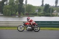 Mallory-park-Leicestershire;Mallory-park-photographs;Motorcycle-action-photographs;classic-bikes;event-digital-images;eventdigitalimages;mallory-park;no-limits-trackday;peter-wileman-photography;vintage-bikes;vintage-motorcycles;vmcc-festival-1000-bikes