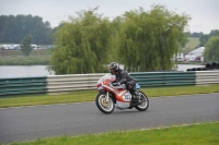 Mallory-park-Leicestershire;Mallory-park-photographs;Motorcycle-action-photographs;classic-bikes;event-digital-images;eventdigitalimages;mallory-park;no-limits-trackday;peter-wileman-photography;vintage-bikes;vintage-motorcycles;vmcc-festival-1000-bikes