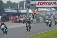 Mallory-park-Leicestershire;Mallory-park-photographs;Motorcycle-action-photographs;classic-bikes;event-digital-images;eventdigitalimages;mallory-park;no-limits-trackday;peter-wileman-photography;vintage-bikes;vintage-motorcycles;vmcc-festival-1000-bikes