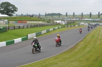 Mallory-park-Leicestershire;Mallory-park-photographs;Motorcycle-action-photographs;classic-bikes;event-digital-images;eventdigitalimages;mallory-park;no-limits-trackday;peter-wileman-photography;vintage-bikes;vintage-motorcycles;vmcc-festival-1000-bikes