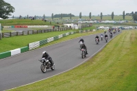 Mallory-park-Leicestershire;Mallory-park-photographs;Motorcycle-action-photographs;classic-bikes;event-digital-images;eventdigitalimages;mallory-park;no-limits-trackday;peter-wileman-photography;vintage-bikes;vintage-motorcycles;vmcc-festival-1000-bikes