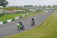 Mallory-park-Leicestershire;Mallory-park-photographs;Motorcycle-action-photographs;classic-bikes;event-digital-images;eventdigitalimages;mallory-park;no-limits-trackday;peter-wileman-photography;vintage-bikes;vintage-motorcycles;vmcc-festival-1000-bikes