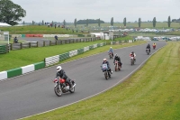 Mallory-park-Leicestershire;Mallory-park-photographs;Motorcycle-action-photographs;classic-bikes;event-digital-images;eventdigitalimages;mallory-park;no-limits-trackday;peter-wileman-photography;vintage-bikes;vintage-motorcycles;vmcc-festival-1000-bikes