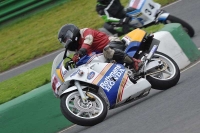 Mallory-park-Leicestershire;Mallory-park-photographs;Motorcycle-action-photographs;classic-bikes;event-digital-images;eventdigitalimages;mallory-park;no-limits-trackday;peter-wileman-photography;vintage-bikes;vintage-motorcycles;vmcc-festival-1000-bikes