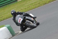 Mallory-park-Leicestershire;Mallory-park-photographs;Motorcycle-action-photographs;classic-bikes;event-digital-images;eventdigitalimages;mallory-park;no-limits-trackday;peter-wileman-photography;vintage-bikes;vintage-motorcycles;vmcc-festival-1000-bikes