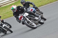 Mallory-park-Leicestershire;Mallory-park-photographs;Motorcycle-action-photographs;classic-bikes;event-digital-images;eventdigitalimages;mallory-park;no-limits-trackday;peter-wileman-photography;vintage-bikes;vintage-motorcycles;vmcc-festival-1000-bikes