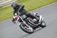 Mallory-park-Leicestershire;Mallory-park-photographs;Motorcycle-action-photographs;classic-bikes;event-digital-images;eventdigitalimages;mallory-park;no-limits-trackday;peter-wileman-photography;vintage-bikes;vintage-motorcycles;vmcc-festival-1000-bikes