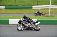 Mallory-park-Leicestershire;Mallory-park-photographs;Motorcycle-action-photographs;classic-bikes;event-digital-images;eventdigitalimages;mallory-park;no-limits-trackday;peter-wileman-photography;vintage-bikes;vintage-motorcycles;vmcc-festival-1000-bikes