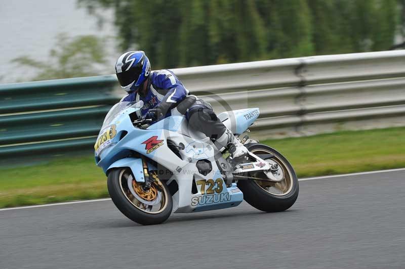 Mallory park Leicestershire;Mallory park photographs;Motorcycle action photographs;classic bikes;event digital images;eventdigitalimages;mallory park;no limits trackday;peter wileman photography;vintage bikes;vintage motorcycles;vmcc festival 1000 bikes