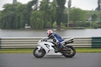 Mallory-park-Leicestershire;Mallory-park-photographs;Motorcycle-action-photographs;classic-bikes;event-digital-images;eventdigitalimages;mallory-park;no-limits-trackday;peter-wileman-photography;vintage-bikes;vintage-motorcycles;vmcc-festival-1000-bikes