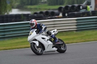 Mallory-park-Leicestershire;Mallory-park-photographs;Motorcycle-action-photographs;classic-bikes;event-digital-images;eventdigitalimages;mallory-park;no-limits-trackday;peter-wileman-photography;vintage-bikes;vintage-motorcycles;vmcc-festival-1000-bikes