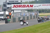 Mallory-park-Leicestershire;Mallory-park-photographs;Motorcycle-action-photographs;classic-bikes;event-digital-images;eventdigitalimages;mallory-park;no-limits-trackday;peter-wileman-photography;vintage-bikes;vintage-motorcycles;vmcc-festival-1000-bikes