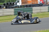 Mallory-park-Leicestershire;Mallory-park-photographs;Motorcycle-action-photographs;classic-bikes;event-digital-images;eventdigitalimages;mallory-park;no-limits-trackday;peter-wileman-photography;vintage-bikes;vintage-motorcycles;vmcc-festival-1000-bikes