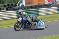 Mallory-park-Leicestershire;Mallory-park-photographs;Motorcycle-action-photographs;classic-bikes;event-digital-images;eventdigitalimages;mallory-park;no-limits-trackday;peter-wileman-photography;vintage-bikes;vintage-motorcycles;vmcc-festival-1000-bikes