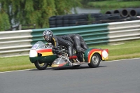 Mallory-park-Leicestershire;Mallory-park-photographs;Motorcycle-action-photographs;classic-bikes;event-digital-images;eventdigitalimages;mallory-park;no-limits-trackday;peter-wileman-photography;vintage-bikes;vintage-motorcycles;vmcc-festival-1000-bikes