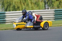 Mallory-park-Leicestershire;Mallory-park-photographs;Motorcycle-action-photographs;classic-bikes;event-digital-images;eventdigitalimages;mallory-park;no-limits-trackday;peter-wileman-photography;vintage-bikes;vintage-motorcycles;vmcc-festival-1000-bikes