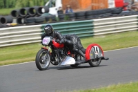 Mallory-park-Leicestershire;Mallory-park-photographs;Motorcycle-action-photographs;classic-bikes;event-digital-images;eventdigitalimages;mallory-park;no-limits-trackday;peter-wileman-photography;vintage-bikes;vintage-motorcycles;vmcc-festival-1000-bikes