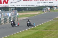 Mallory-park-Leicestershire;Mallory-park-photographs;Motorcycle-action-photographs;classic-bikes;event-digital-images;eventdigitalimages;mallory-park;no-limits-trackday;peter-wileman-photography;vintage-bikes;vintage-motorcycles;vmcc-festival-1000-bikes