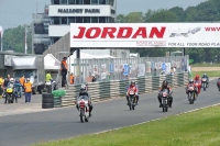 Mallory-park-Leicestershire;Mallory-park-photographs;Motorcycle-action-photographs;classic-bikes;event-digital-images;eventdigitalimages;mallory-park;no-limits-trackday;peter-wileman-photography;vintage-bikes;vintage-motorcycles;vmcc-festival-1000-bikes