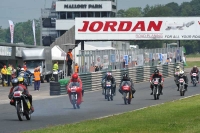 Mallory-park-Leicestershire;Mallory-park-photographs;Motorcycle-action-photographs;classic-bikes;event-digital-images;eventdigitalimages;mallory-park;no-limits-trackday;peter-wileman-photography;vintage-bikes;vintage-motorcycles;vmcc-festival-1000-bikes