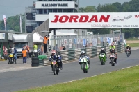 Mallory-park-Leicestershire;Mallory-park-photographs;Motorcycle-action-photographs;classic-bikes;event-digital-images;eventdigitalimages;mallory-park;no-limits-trackday;peter-wileman-photography;vintage-bikes;vintage-motorcycles;vmcc-festival-1000-bikes