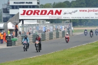 Mallory-park-Leicestershire;Mallory-park-photographs;Motorcycle-action-photographs;classic-bikes;event-digital-images;eventdigitalimages;mallory-park;no-limits-trackday;peter-wileman-photography;vintage-bikes;vintage-motorcycles;vmcc-festival-1000-bikes