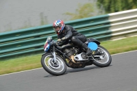 Mallory-park-Leicestershire;Mallory-park-photographs;Motorcycle-action-photographs;classic-bikes;event-digital-images;eventdigitalimages;mallory-park;no-limits-trackday;peter-wileman-photography;vintage-bikes;vintage-motorcycles;vmcc-festival-1000-bikes