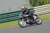 Mallory-park-Leicestershire;Mallory-park-photographs;Motorcycle-action-photographs;classic-bikes;event-digital-images;eventdigitalimages;mallory-park;no-limits-trackday;peter-wileman-photography;vintage-bikes;vintage-motorcycles;vmcc-festival-1000-bikes