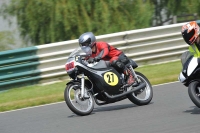 Mallory-park-Leicestershire;Mallory-park-photographs;Motorcycle-action-photographs;classic-bikes;event-digital-images;eventdigitalimages;mallory-park;no-limits-trackday;peter-wileman-photography;vintage-bikes;vintage-motorcycles;vmcc-festival-1000-bikes