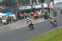 Mallory-park-Leicestershire;Mallory-park-photographs;Motorcycle-action-photographs;classic-bikes;event-digital-images;eventdigitalimages;mallory-park;no-limits-trackday;peter-wileman-photography;vintage-bikes;vintage-motorcycles;vmcc-festival-1000-bikes