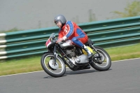 Mallory-park-Leicestershire;Mallory-park-photographs;Motorcycle-action-photographs;classic-bikes;event-digital-images;eventdigitalimages;mallory-park;no-limits-trackday;peter-wileman-photography;vintage-bikes;vintage-motorcycles;vmcc-festival-1000-bikes