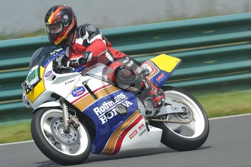 Mallory park Leicestershire;Mallory park photographs;Motorcycle action photographs;classic bikes;event digital images;eventdigitalimages;mallory park;no limits trackday;peter wileman photography;vintage bikes;vintage motorcycles;vmcc festival 1000 bikes