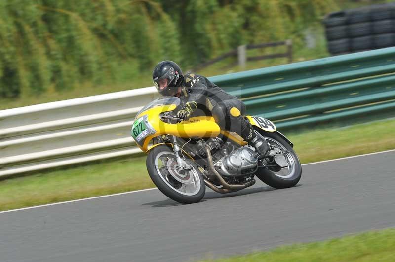 Mallory park Leicestershire;Mallory park photographs;Motorcycle action photographs;classic bikes;event digital images;eventdigitalimages;mallory park;no limits trackday;peter wileman photography;vintage bikes;vintage motorcycles;vmcc festival 1000 bikes