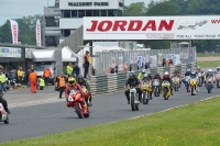 Mallory-park-Leicestershire;Mallory-park-photographs;Motorcycle-action-photographs;classic-bikes;event-digital-images;eventdigitalimages;mallory-park;no-limits-trackday;peter-wileman-photography;vintage-bikes;vintage-motorcycles;vmcc-festival-1000-bikes