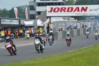 Mallory-park-Leicestershire;Mallory-park-photographs;Motorcycle-action-photographs;classic-bikes;event-digital-images;eventdigitalimages;mallory-park;no-limits-trackday;peter-wileman-photography;vintage-bikes;vintage-motorcycles;vmcc-festival-1000-bikes